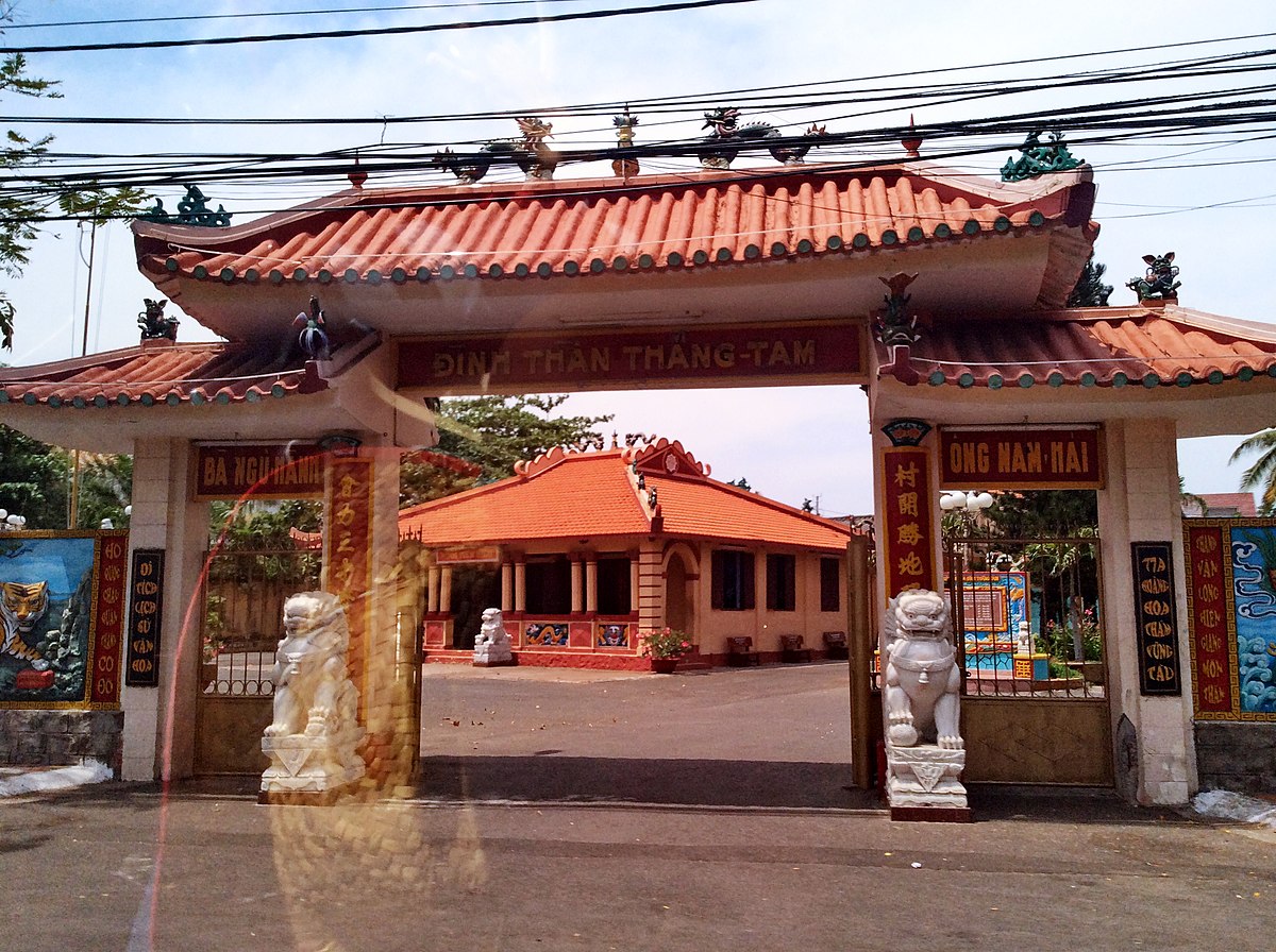 Đình Trần Thắng Tam