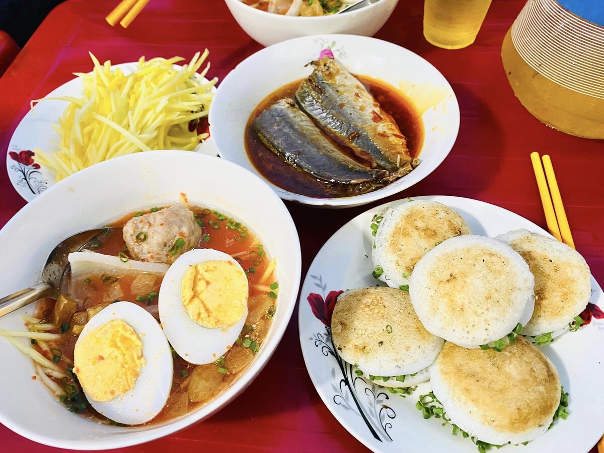 Bánh căn Phan Thiết với công thức đặc biệt