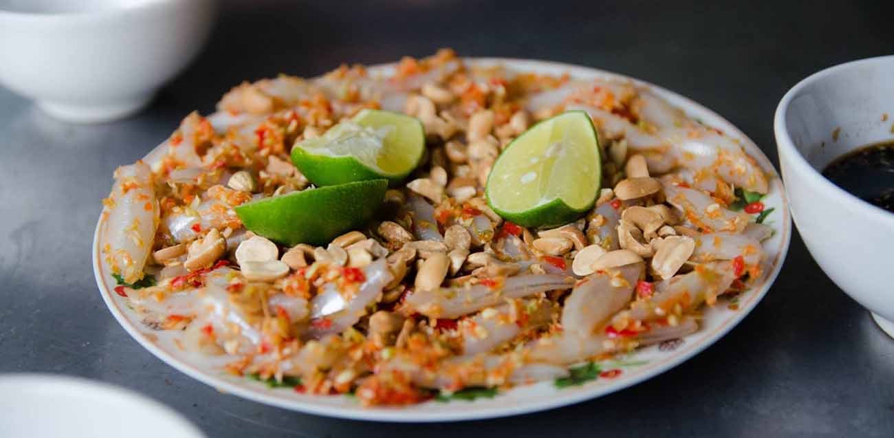 Gỏi cá mai - đặc sản cho chuyến du lịch Phan Thiết 2 ngày 1 đêm