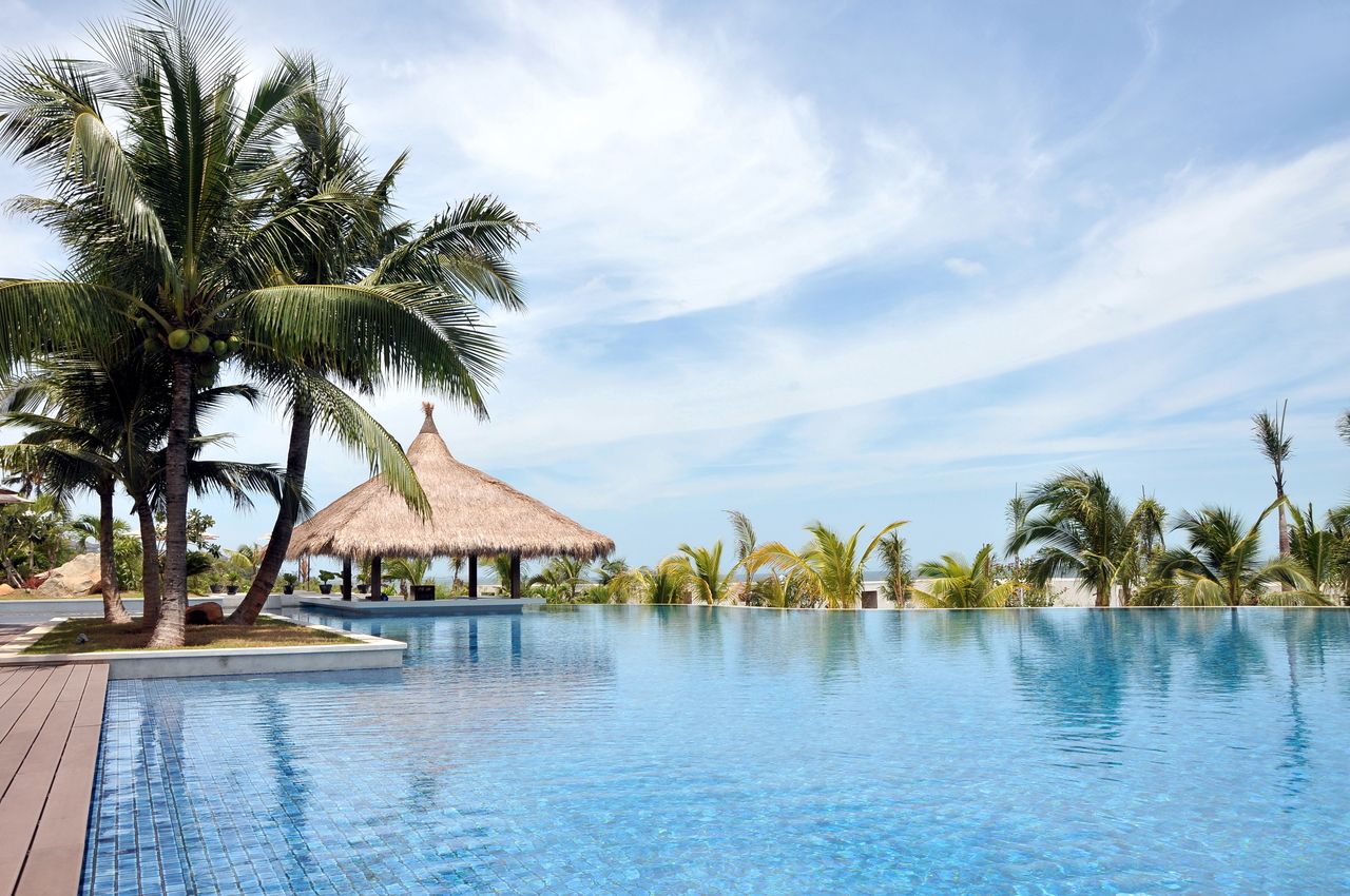 The Cliff Resort – Vui chơi, thư giãn, ngắm biển tuyệt đẹp
