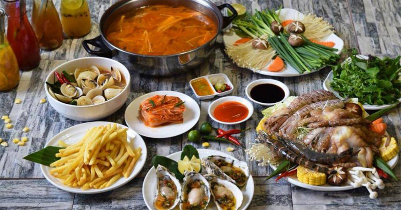 Cùng gia đình thưởng thức nồi lẩu hải sản đặc biệt