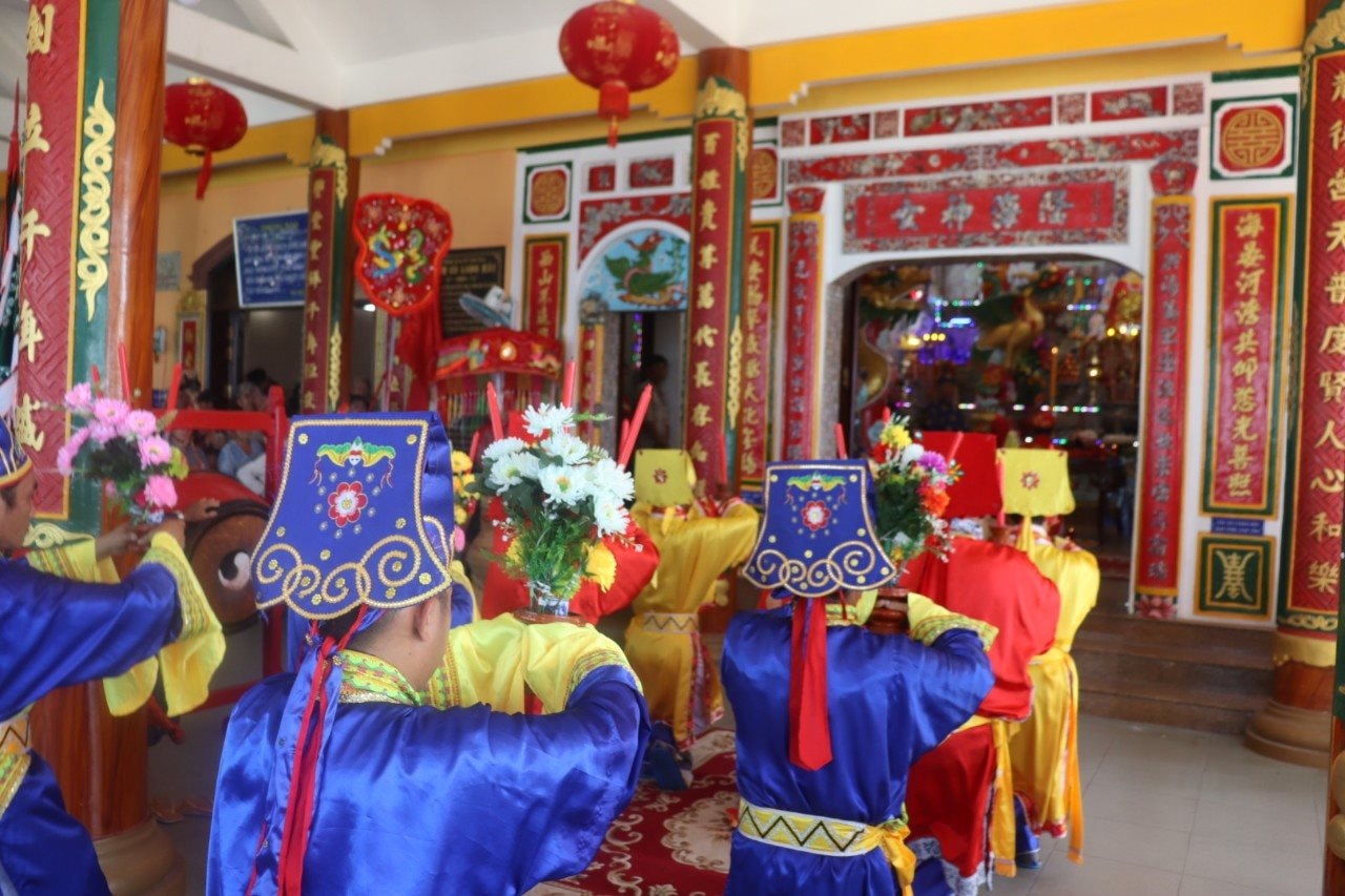Lễ hội Dinh Cô Long Hải
