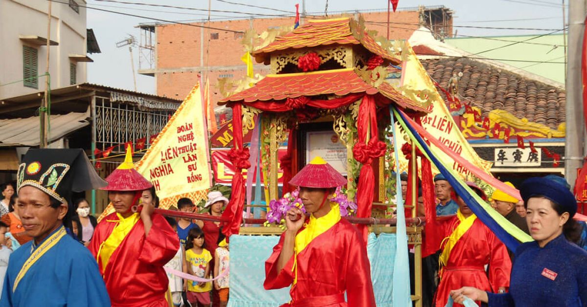 Lễ hội Miếu Bà Ngũ Hành