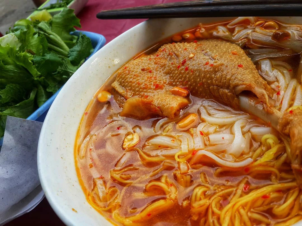 Mì Quảng vịt Phan Thiết