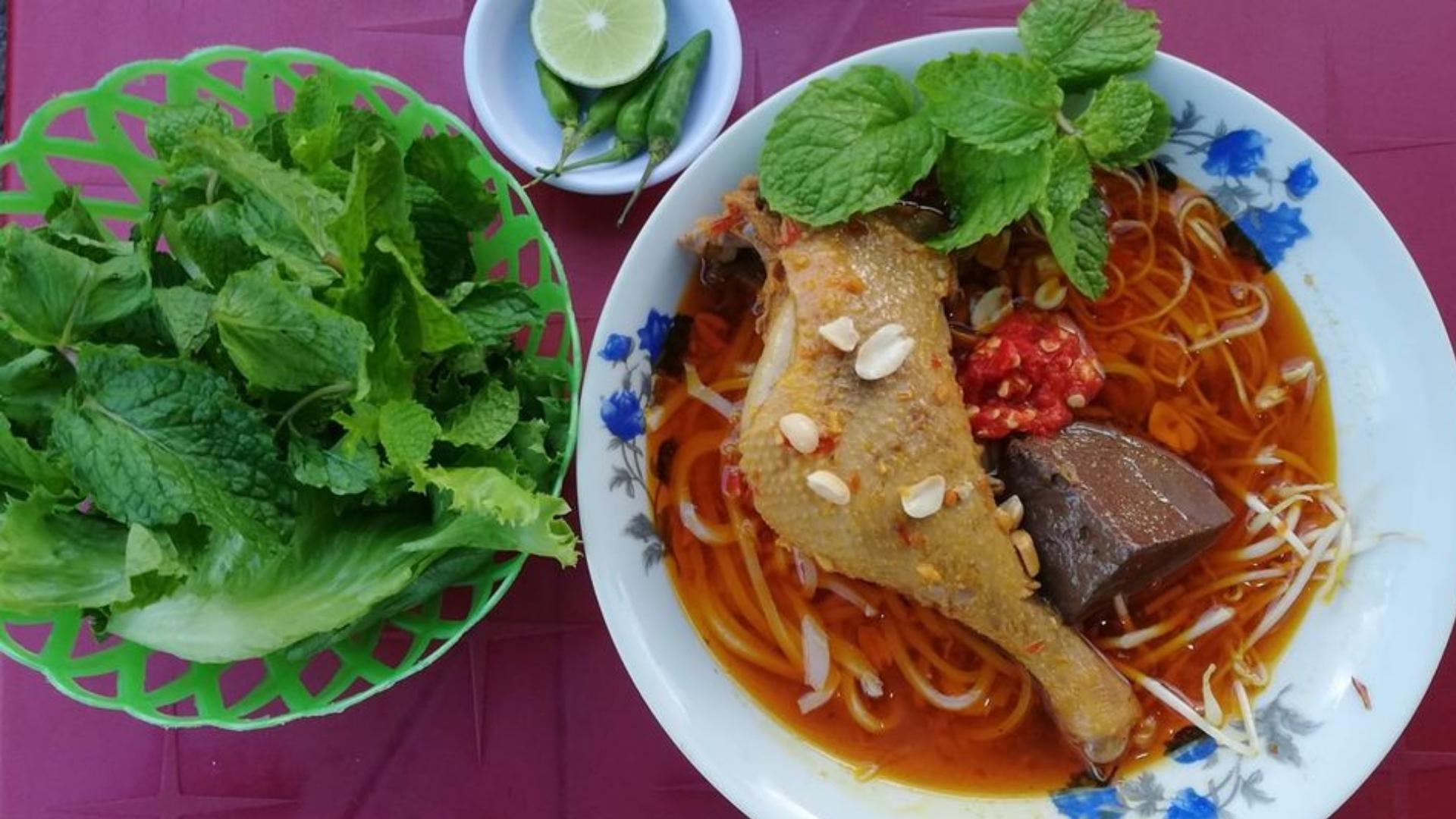 Mì Quảng vịt Phan Thiết
