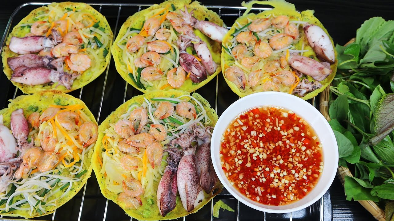 Bánh xèo mực Nha Trang 10A Huỳnh Thúc Kháng ăn là ghiền