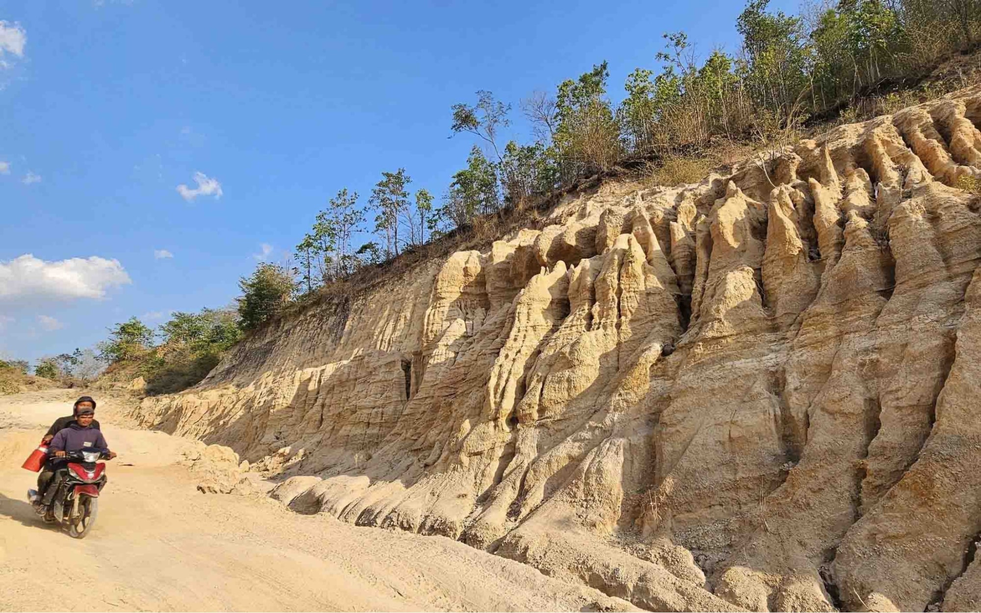 Vẻ đẹp độc đáo của Dốc Vạn Long