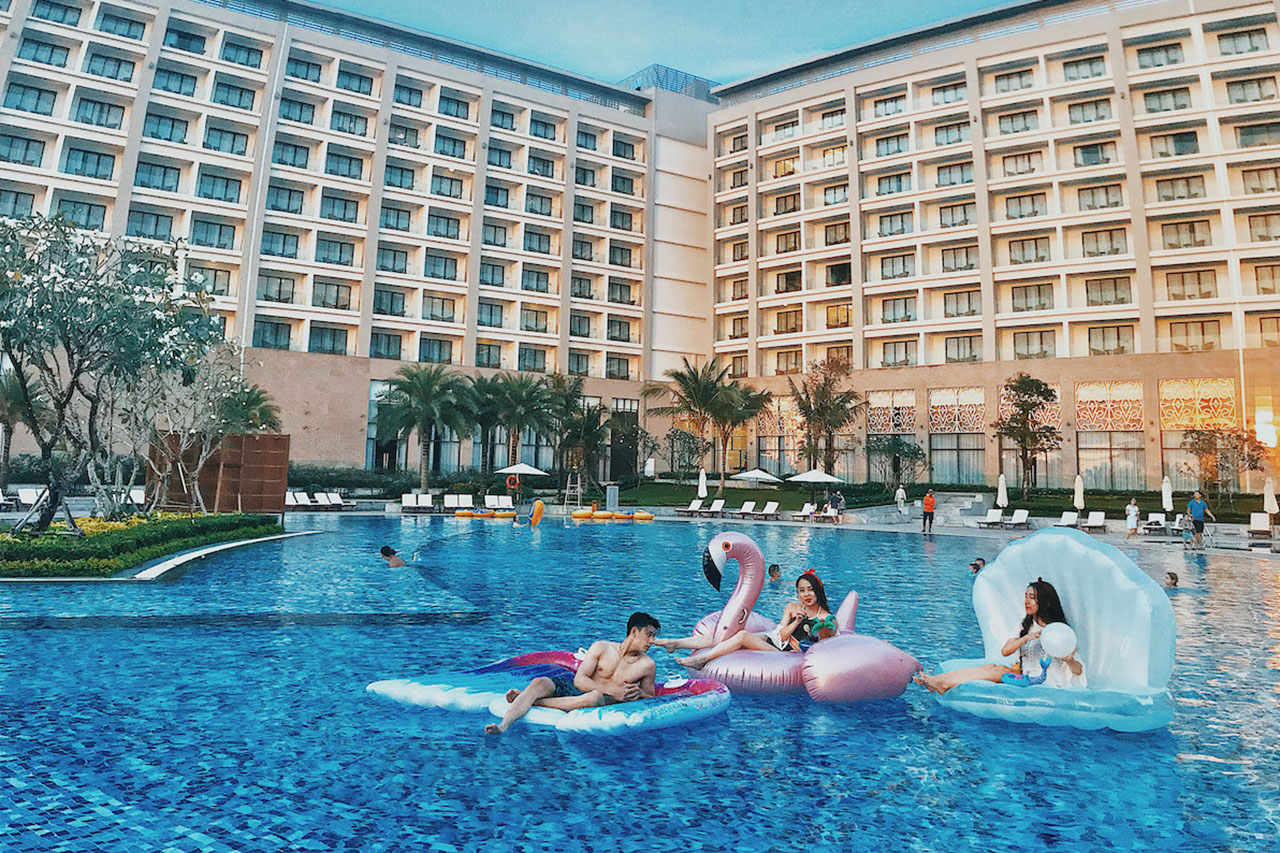 Check-in khách sạn khi đi du lịch Phú Quốc