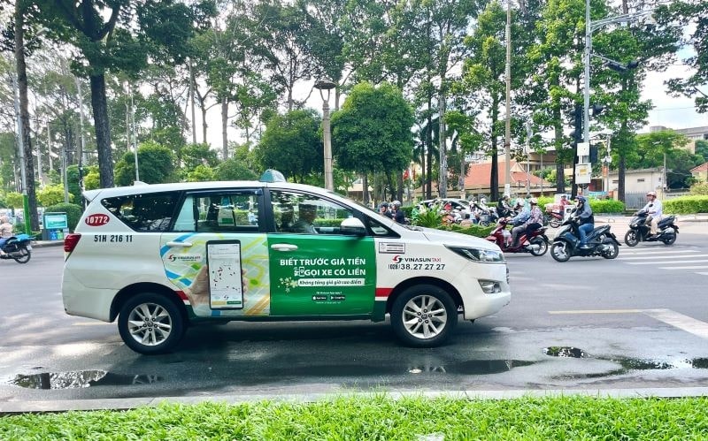 Thuê taxi để đi lại trong nội thành Quảng Ngãi
