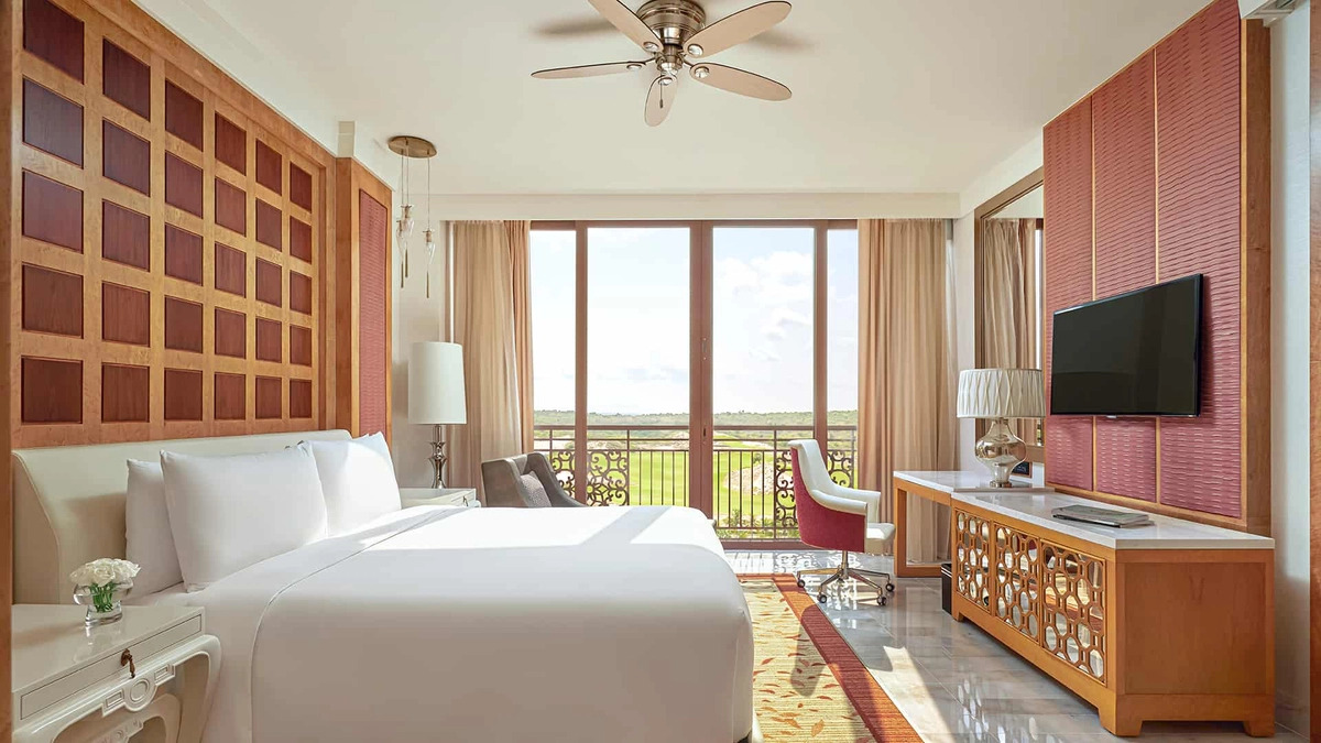 Căn Suite đầy đủ nội thất mang thiết kế tao nhã