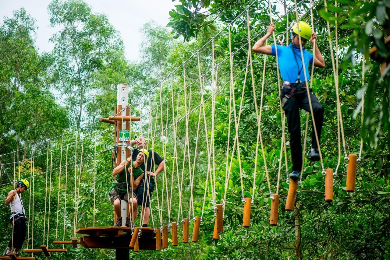 Thử thách Highwire mạo hiểm trên không tại Alba Thanh Tân Huế