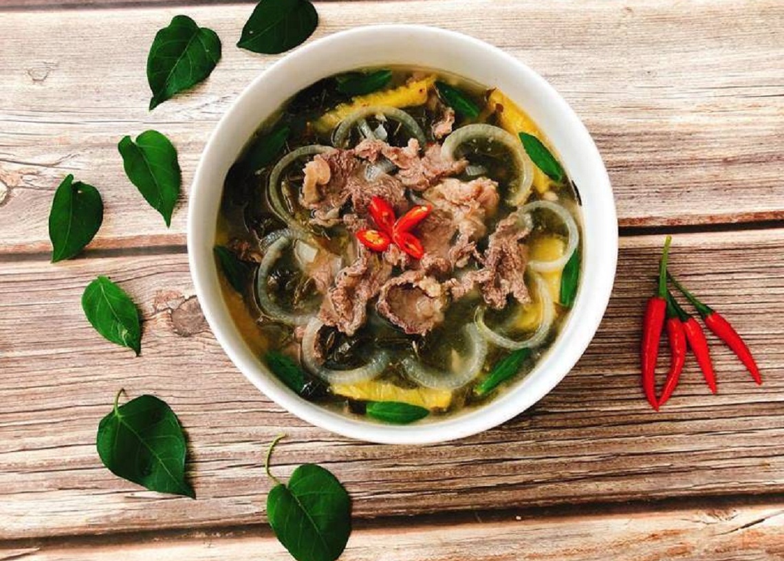 Giải nhiệt ngày hè với đặc sản dé bò nấu lá giang