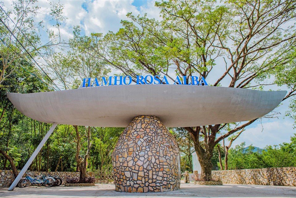 Khu du lịch sinh thái Hầm Hô mở cửa đón khách mỗi ngày