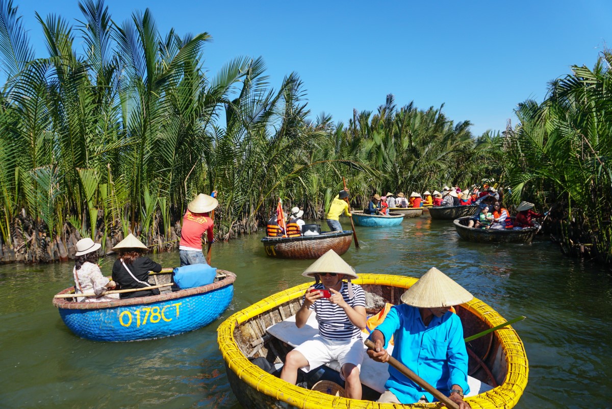 Thuyền thúng tại Rừng dừa Bảy Mẫu, trải nghiệm hấp dẫn