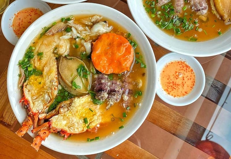 Bánh canh tôm chuẩn vị Quy Nhơn