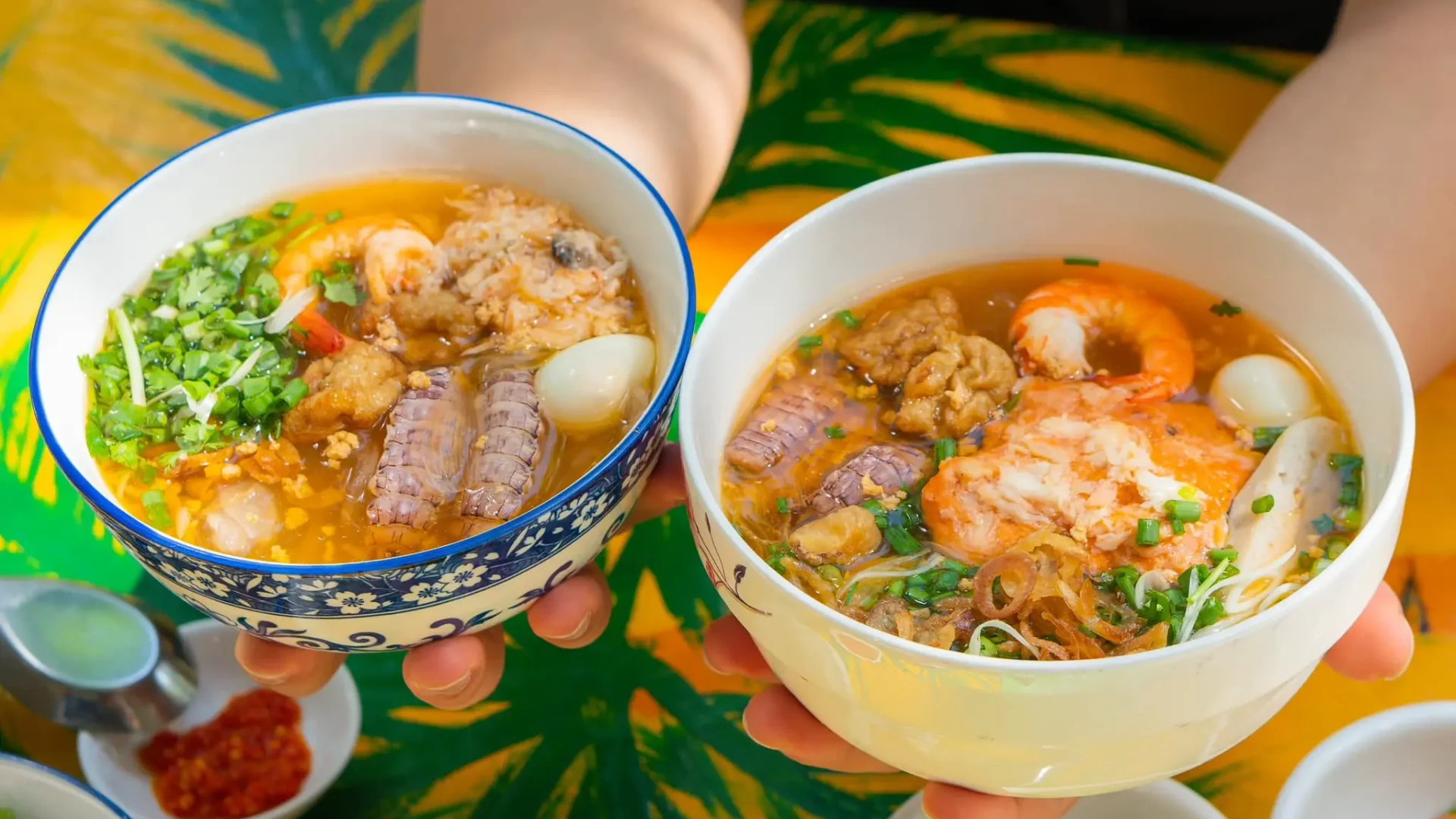 Khám phá tô bánh canh tôm tít “ngon - bổ - rẻ” tại quán Cô Châu