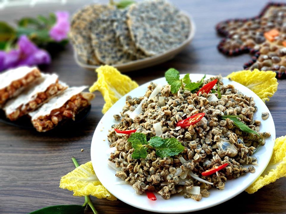 Bát hến xào chuẩn vị Hội An