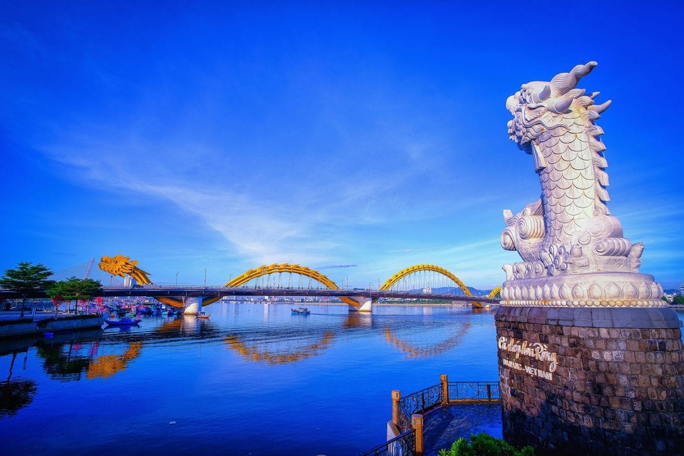 Khung cảnh tuyệt đẹp tại Đà Nẵng