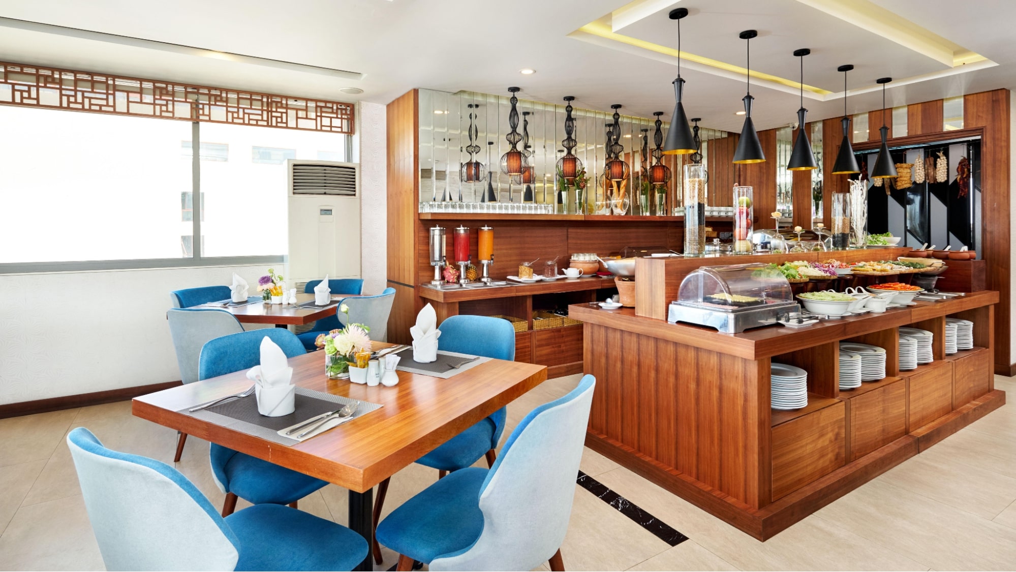 Kiến trúc hiện đại và truyền thống tại Hadana Boutique Hotel Da Nang