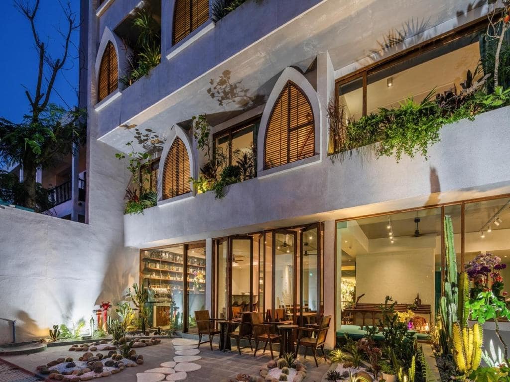 Ốc đảo Hotel Le Bouton bình yên