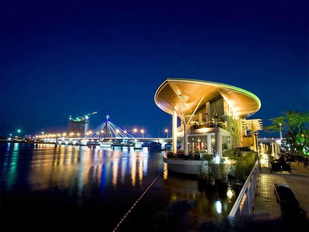 View cafe ven sông Hàn cực chill