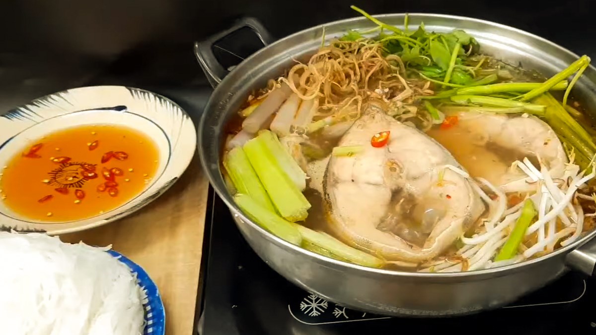 Món lẩu cá bớp mà ai đi Mũi Né cũng đều thử