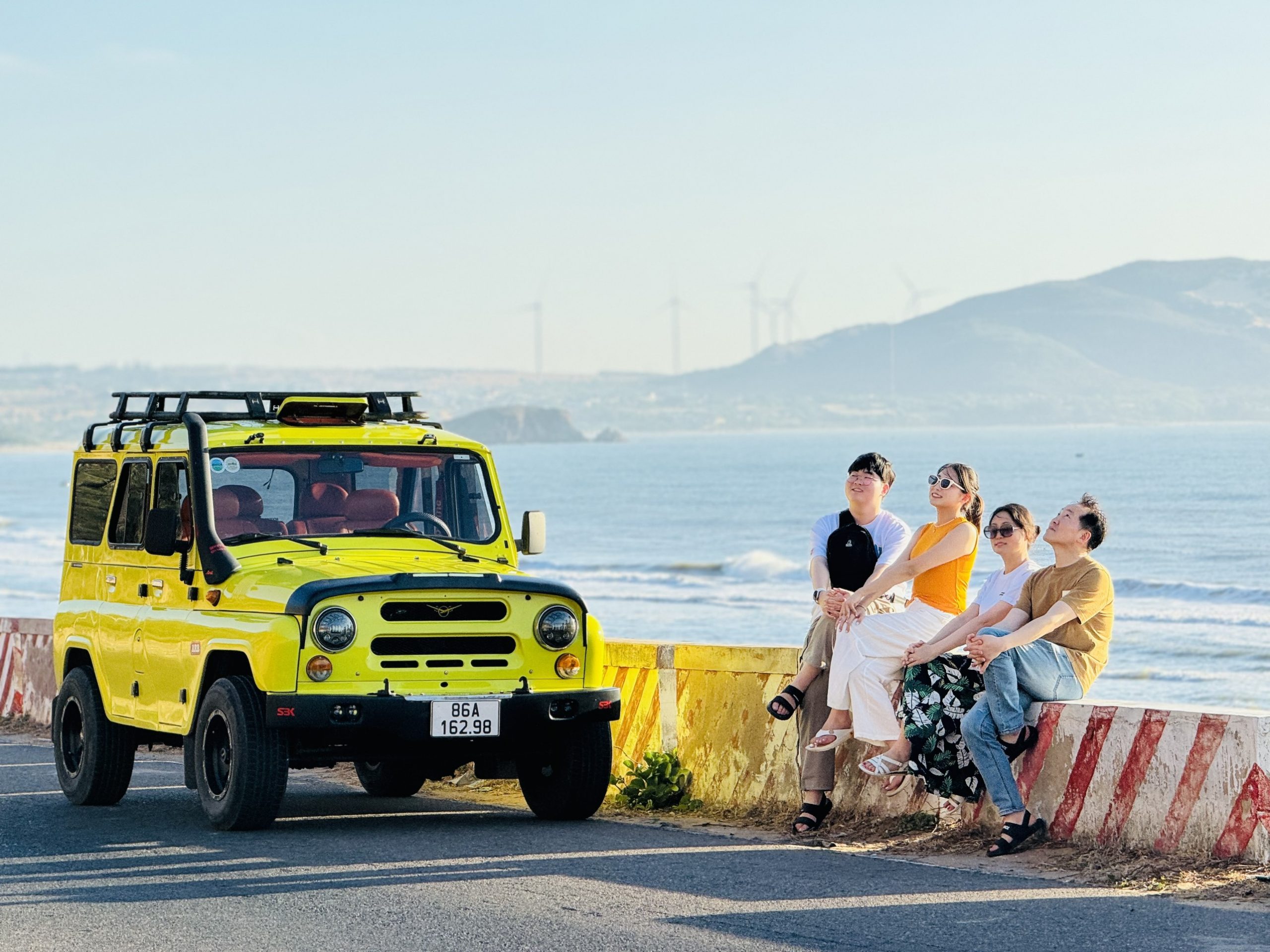 Lái xe Jeep để tha hồ trải nghiệm