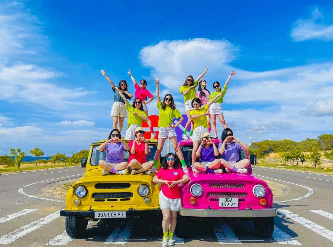 Có nhiều hình thức thuê xe Jeep tại Mũi Né