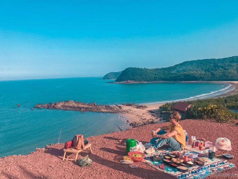Trải nghiệm cắm trại, picnic tại đồi sim Bãi Lữ Nghi Lộc