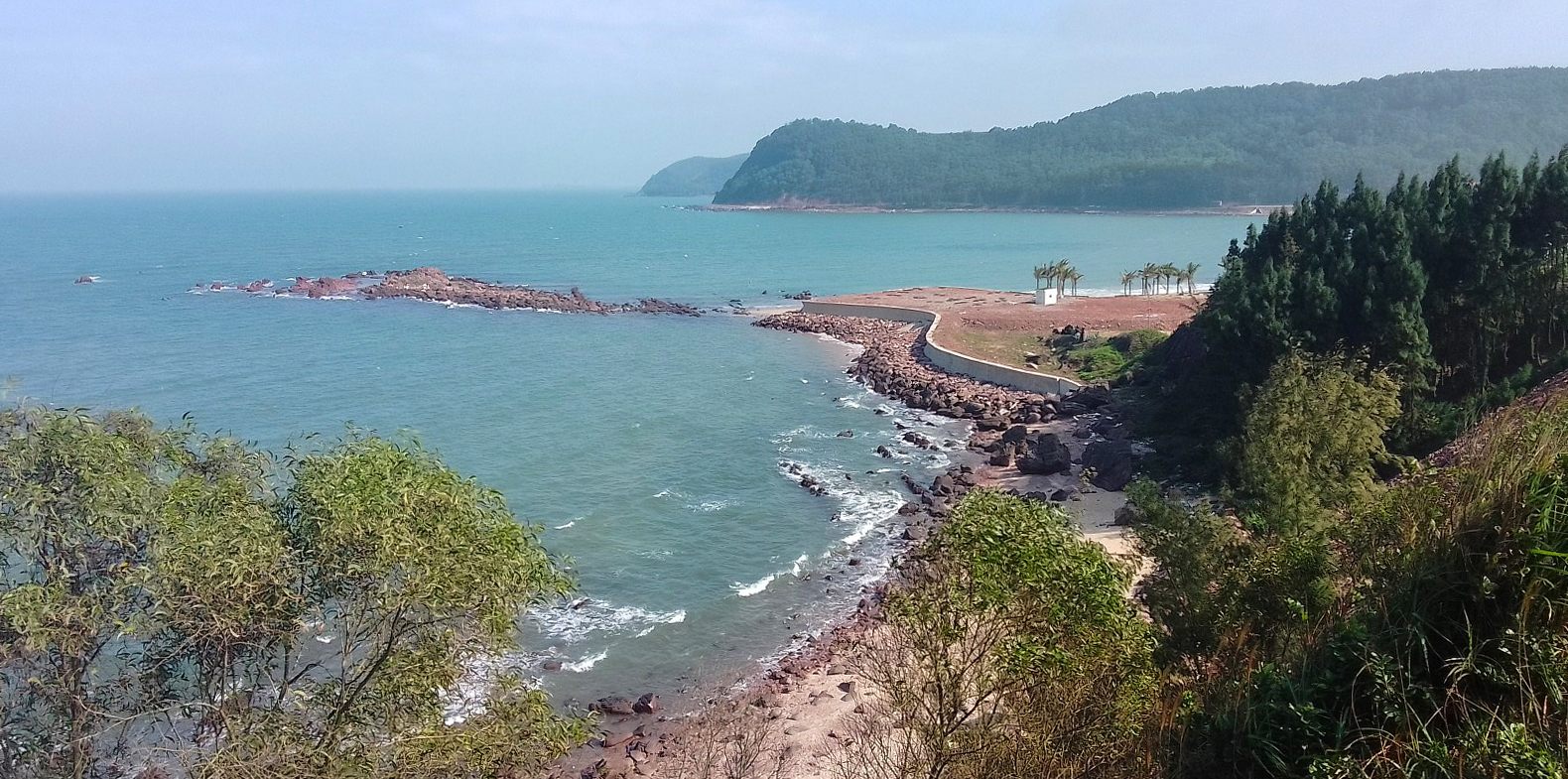 Mùa hè rất thích hợp để ghé thăm Bãi Lữ Nghệ An