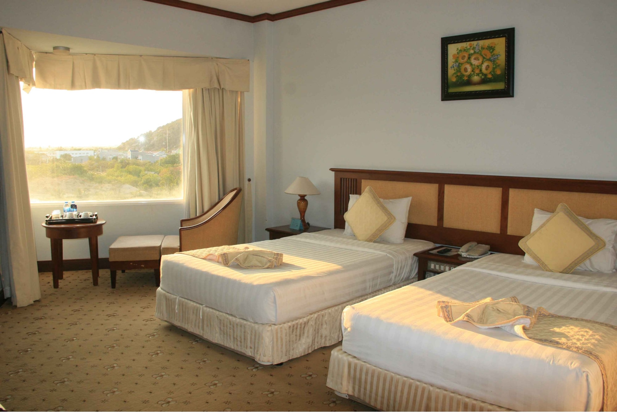 Các phòng nghỉ sạch sẽ với view thoáng đãng