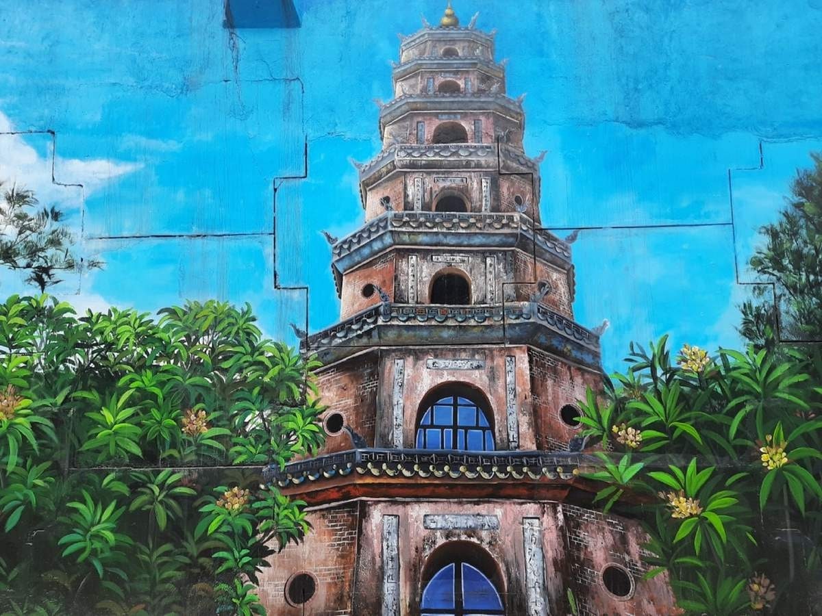 Các bức tranh sống động màu sắc