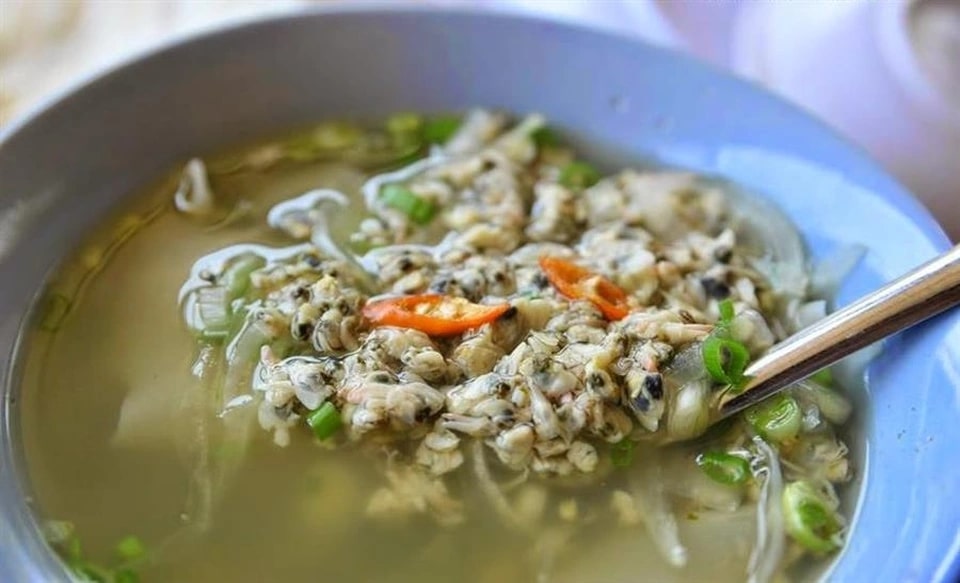 Về Quảng Ngãi, ghé quán Cô Thành ăn don chính hiệu