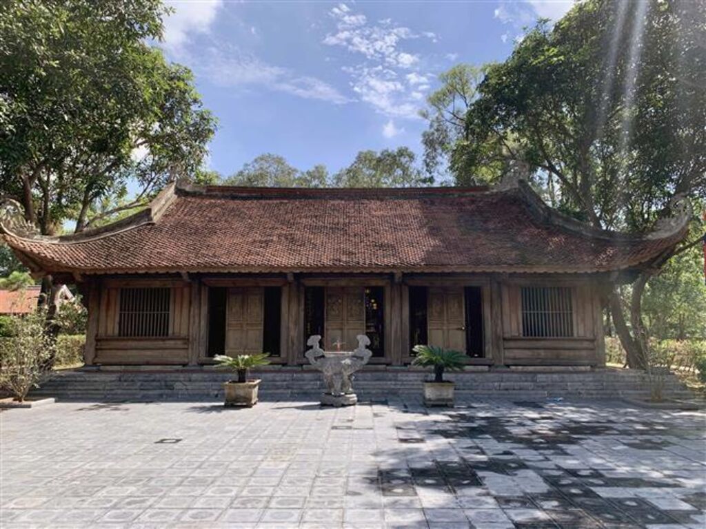 Nhà thờ cổ kính, linh thiêng của dòng họ Nguyễn Tiên Điền