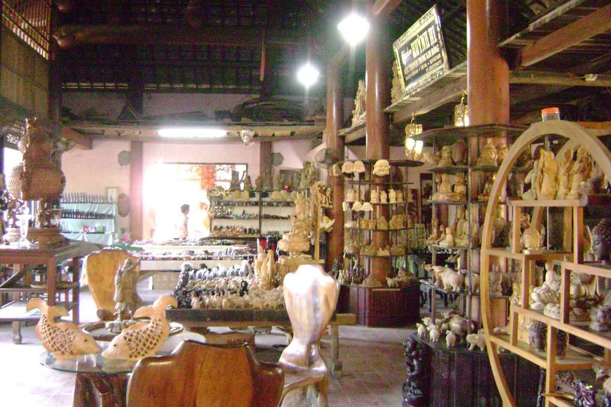 Tác phẩm gỗ mang đậm nét văn hóa Hội An xưa