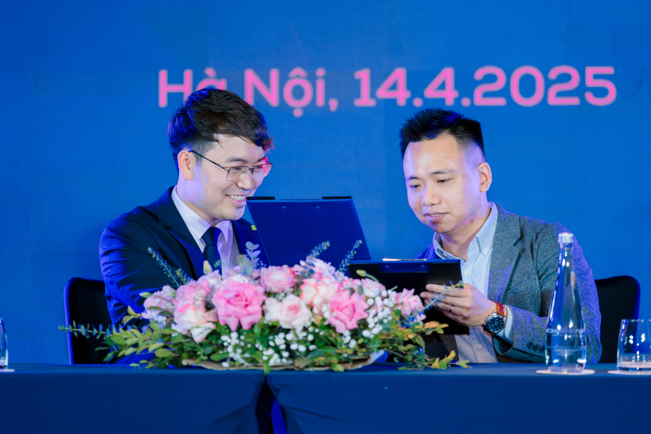 Lễ ký kết hợp tác chiến lược năm 2025 giữa Lalago và À La Carte Hạ Long