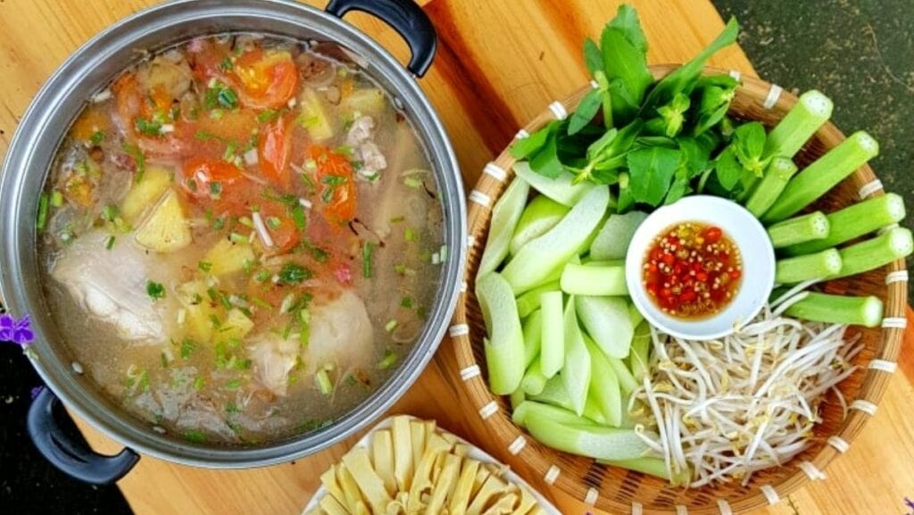 Món cá Tà Ma nấu canh chua thanh mát, ăn là nghiền