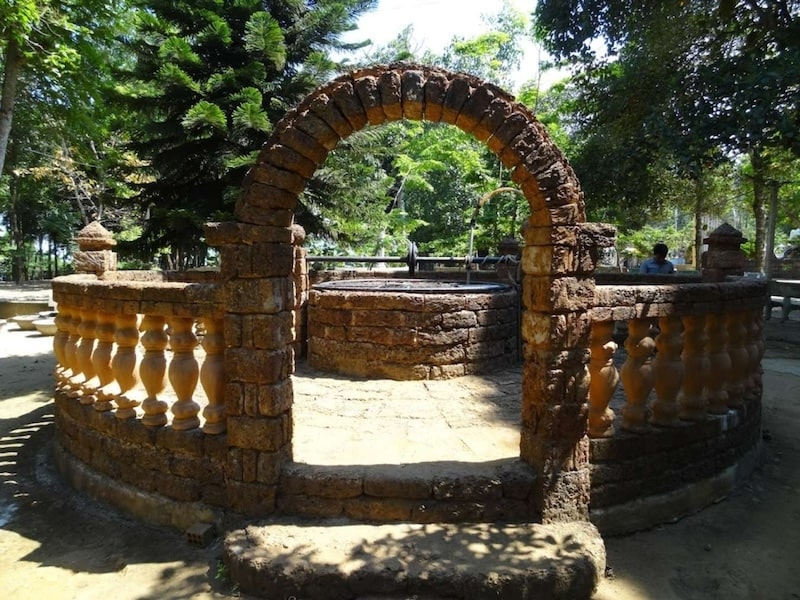 Giếng Phật linh thiêng, nước trong vắt quanh năm