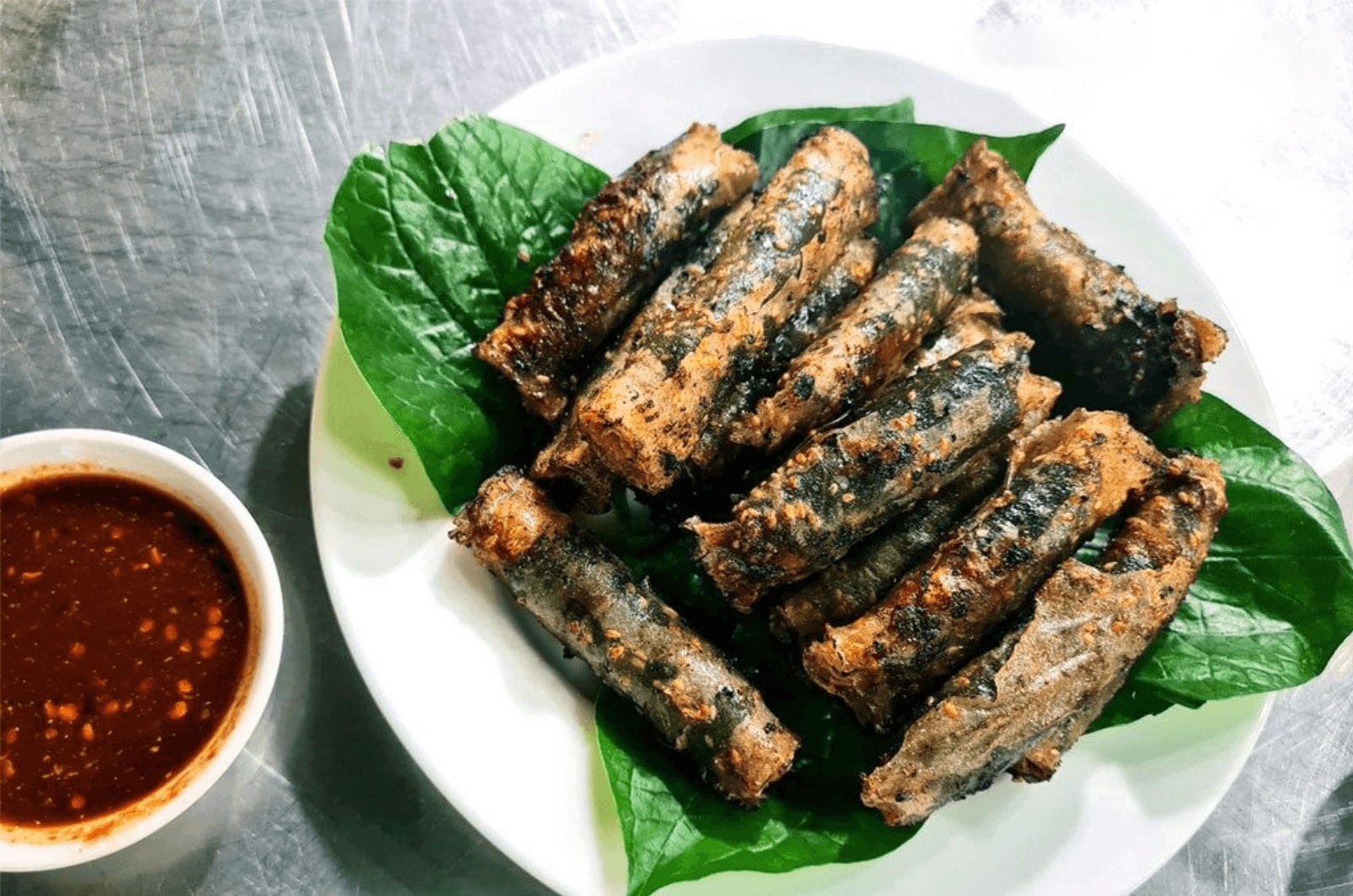 Cuốn ram đẻn thơm nức, ai cũng mê