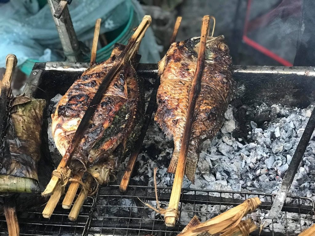 Cá suối nướng thơm ngon tại khu du lịch