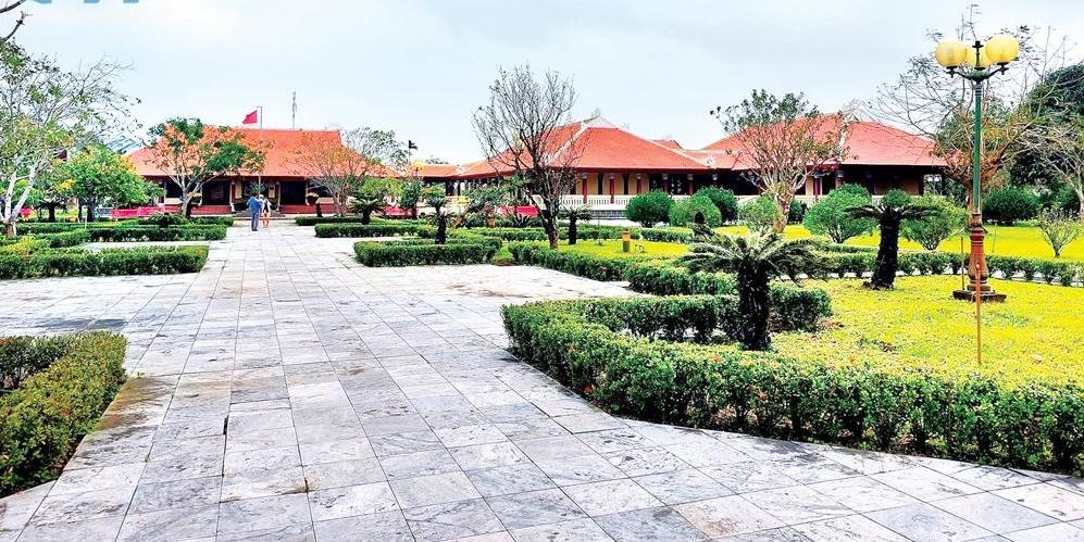 Tổng thể hài hoà tại khu tưởng niệm