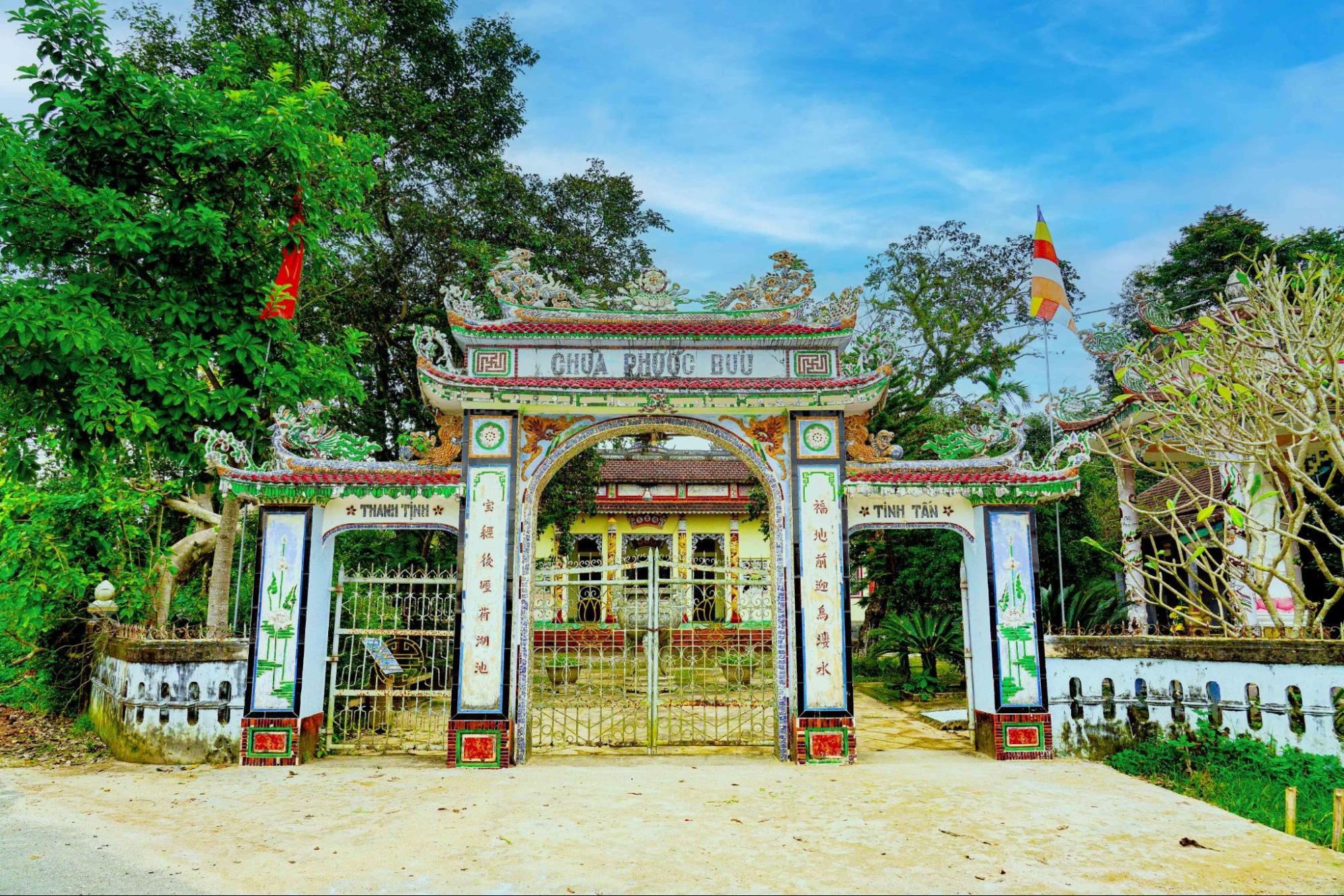 Di tích Chùa Phước Bửu cổ xưa trong làng Phước Tích