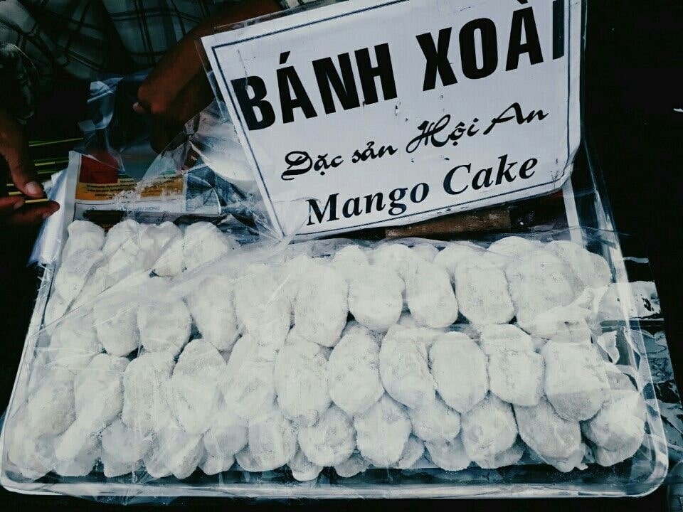Bánh xoài dân dã, ngon trọn vị, phù hợp túi tiền