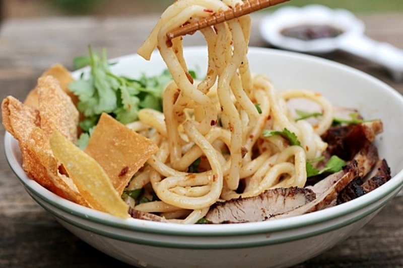 Tô cao lầu vàng óng hấp dẫn thực khách