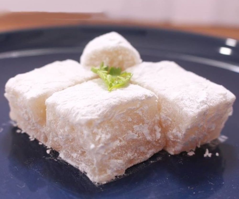 Quán Thu Hiền bán bánh hồng vừa ngon, lại vừa rẻ
