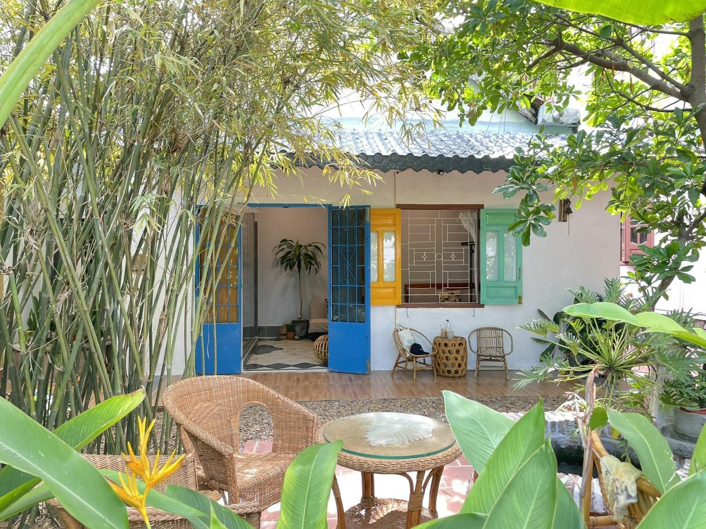 Căn homestay mang cảnh quan yên bình, gợi ký ức yên bình