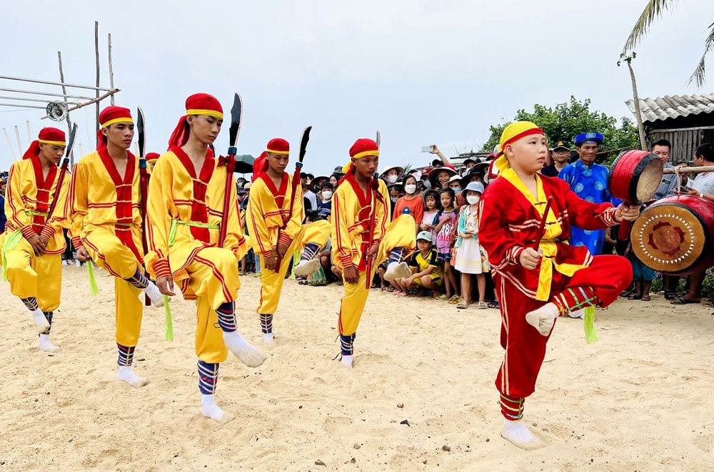 Đến Phú Yên nhất định đừng bỏ qua lễ Cầu Ngư