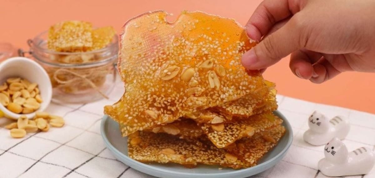Mè xửng gương mỏng tang, vàng trong suốt, lấp lánh 
