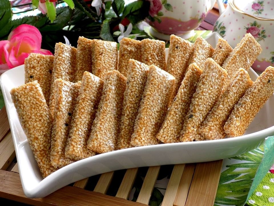 Thương hiệu mè xửng Huế tồn tại hàng chục năm