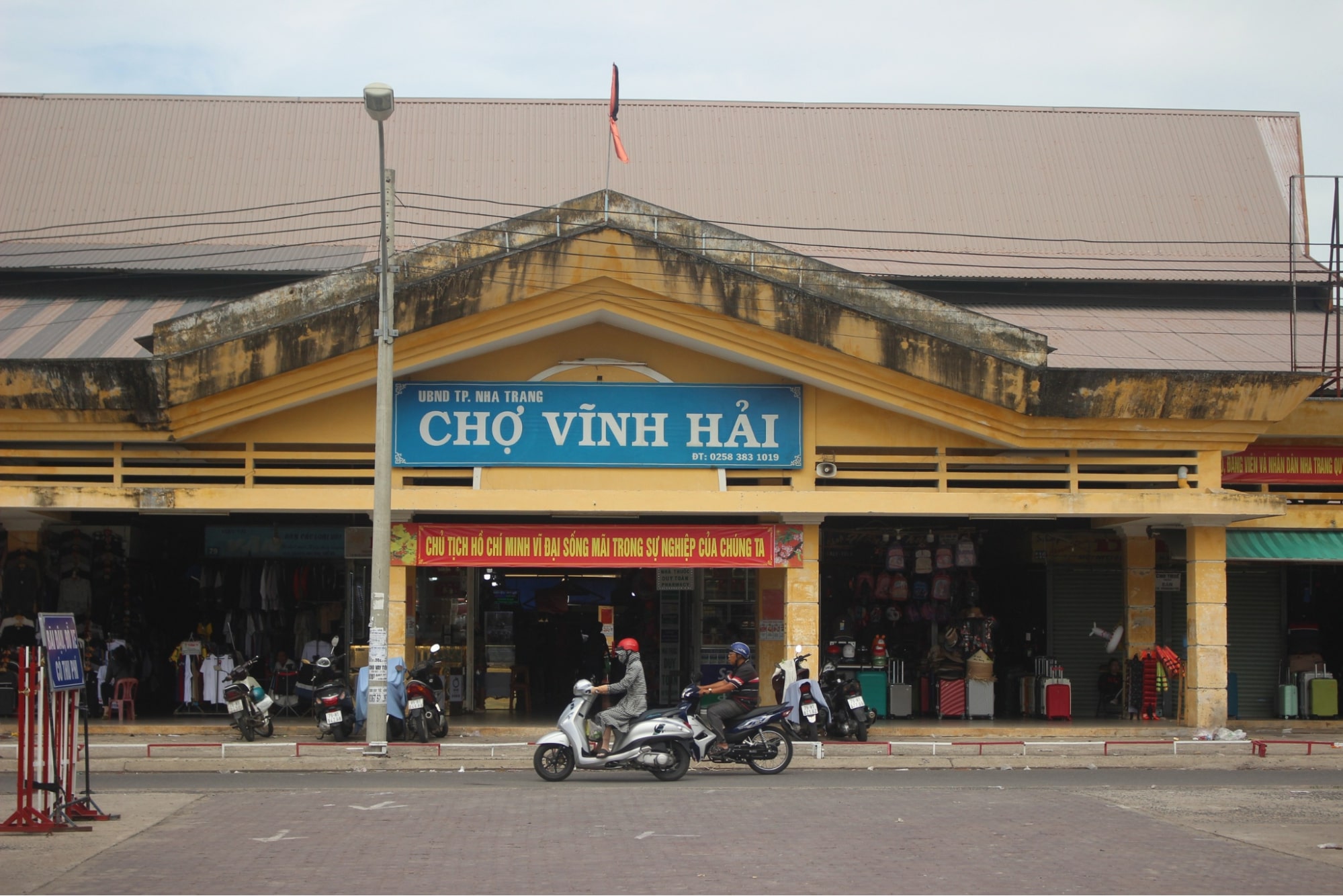 Chợ Vĩnh Hải lâu đời ở Nha Trang